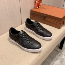 Louis Vuitton Low Shoes